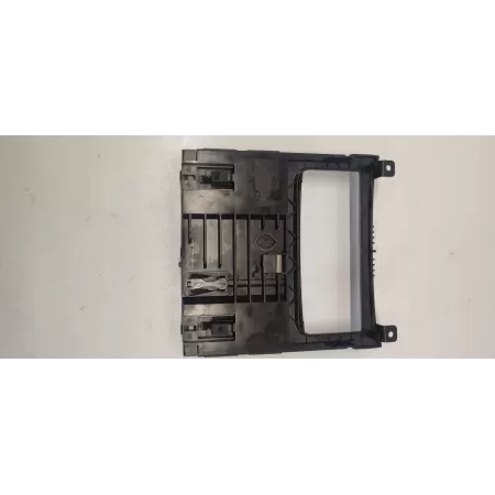 AUDI A7 4G SCHOWEK POPIELNICZKA 4G0863273