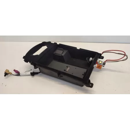 AUDI A7 4G ŁADOWARKA INDUKCYJNA SCHOWEK 4G0864981C