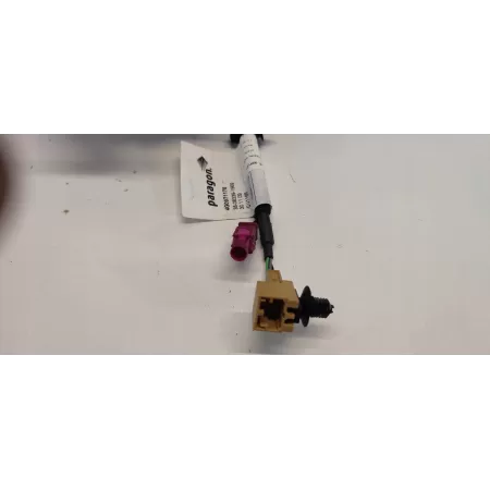 AUDI A7 4G ŁADOWARKA INDUKCYJNA SCHOWEK 4G0864981C