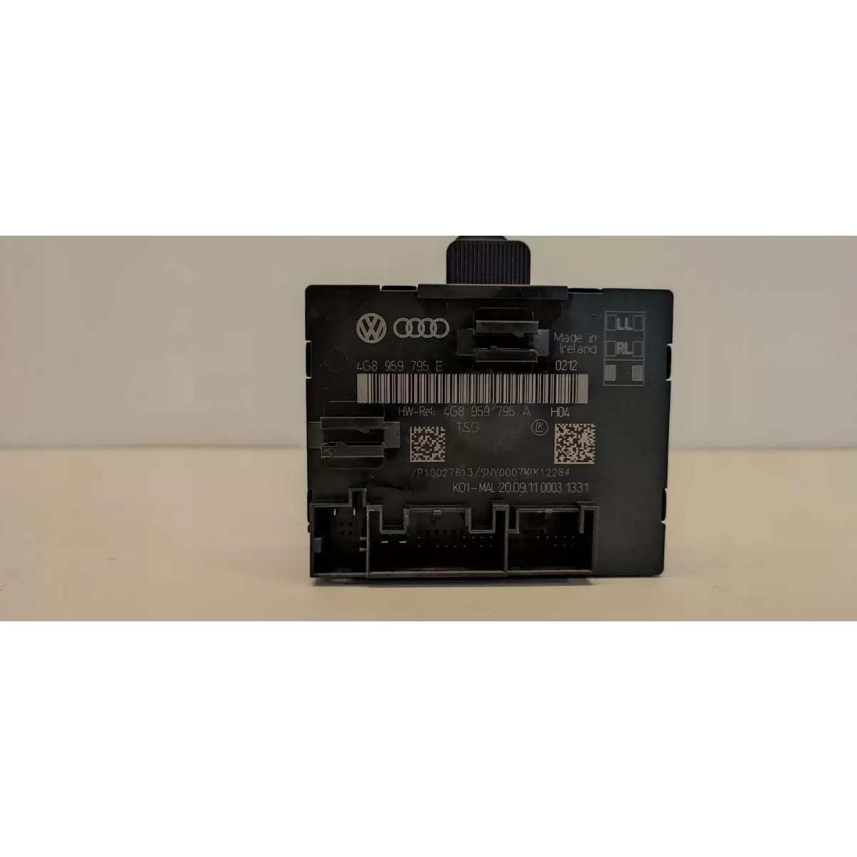 AUDI A7 4G MODUŁ DRZWI 4G8959795E