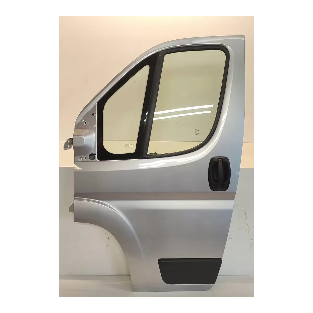 OPEL MOVANO FIAT DUCATO DZRWI LEWY PRZÓD KOLOR GRIGIO ARTENSE 113 2024