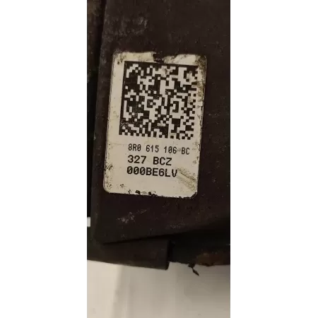 AUDI Q5 8R ZACISK HAMULCOWY PRAWY PRZÓD 2.0TDI 8R0615106BC