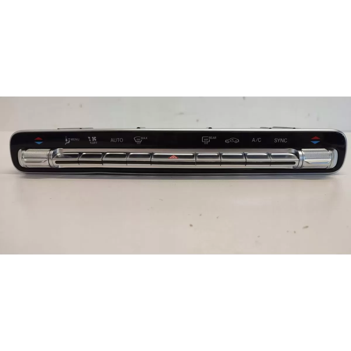 MERCEDES W247 PANEL KLIMATYZACJI A2479056803