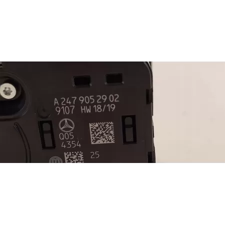MERCEDES W247 PRZEŁĄCZNIK ŚWIATEŁ A2479052902
