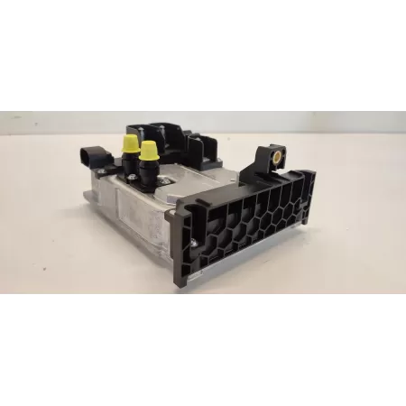 MERCEDES W247 REGULATOR NAPIĘCIA A00090002954