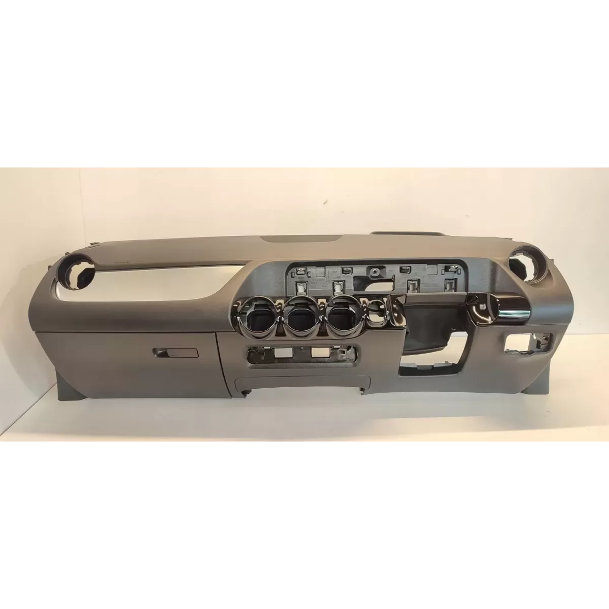 MERCEDES W247 DESKA KOKPIT RHD ANGLIK A2476809700 A2478205901