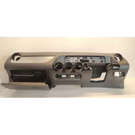 MERCEDES W247 DESKA KOKPIT RHD ANGLIK A2476809700 A2478205901