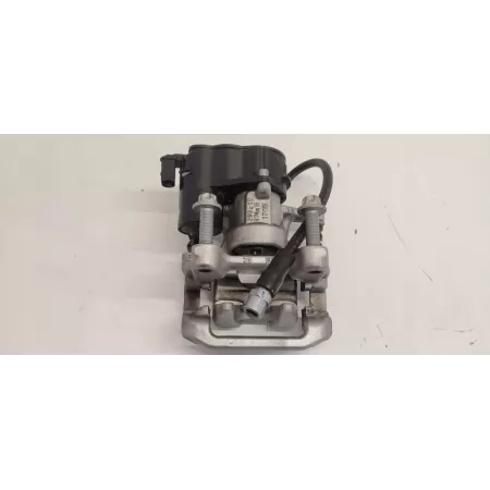 MERCEDES W247 ZACISK HAMULCOWY PRAWY TYŁ