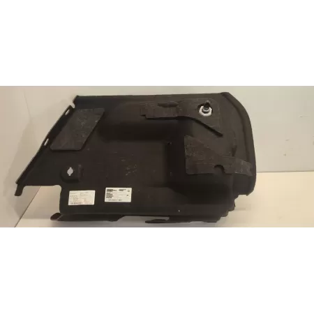 MERCEDES W247 BOCZEK BAGAŻNIKA LEWY A2476907702