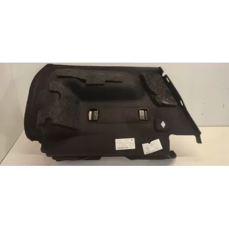 MERCEDES W247 BOCZEK BAGAŻNIKA PRAWY A2476907802