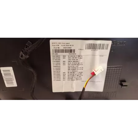 MERCEDES W247 BOCZEK DRZWI LEWY PRZÓD RHD ANGLIK A2477205700