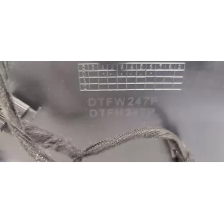 MERCEDES W247 BOCZEK DRZWI LEWY PRZÓD RHD ANGLIK A2477205700