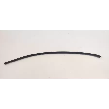 MERCEDES W247 LISTWA DRZWI PRAWY PRZÓD A2476731900