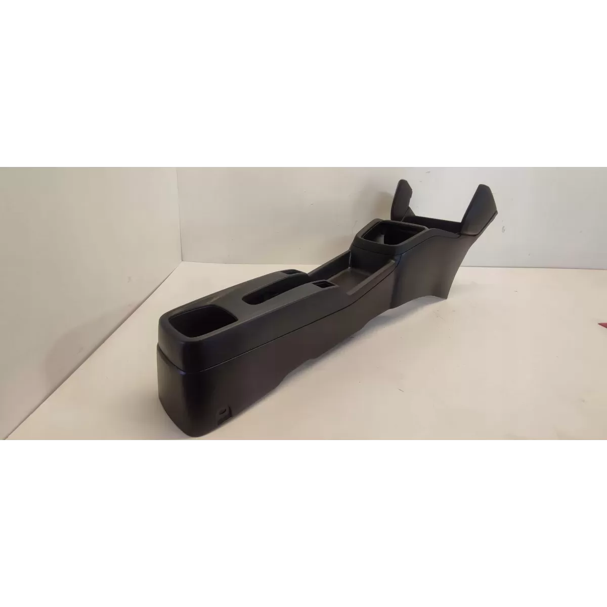 SUZUKI SWIFT MK9 TUNEL ŚRODKOWY 75861-69T0 75811-69T0