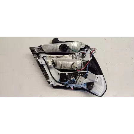 SUZUKI SWIFT MK9 LAMPA PRAWY TYŁ 35603-69T00