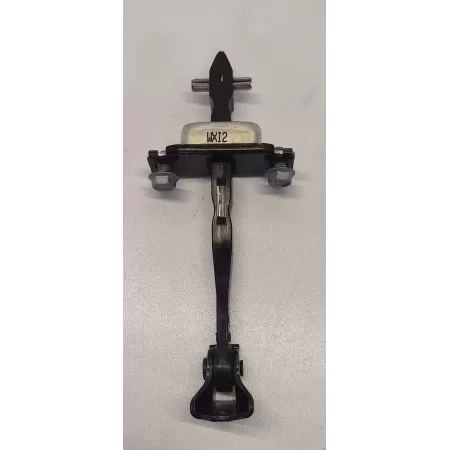 SUZUKI SWIFT MK9 OGRANICZNIK DRZWI