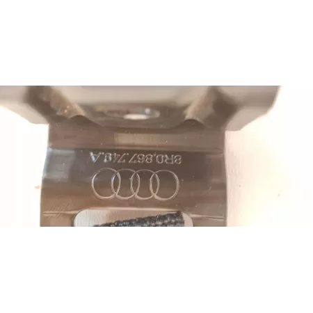 AUDI Q5 KLAMRA AKUMULATORA 8R0867749A