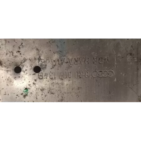 AUDI Q5 8R STREFA ZGNIOTU PRAWA 8R0807134B