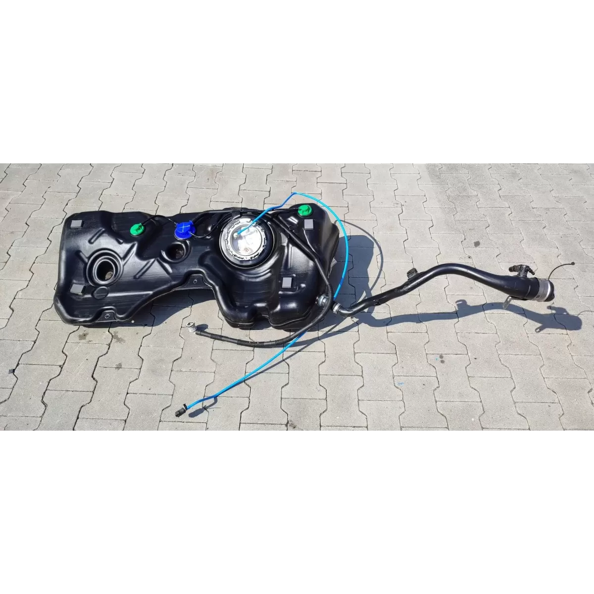 BMW F44 218I ZBIORNIK PALIWA 7460936 7300472