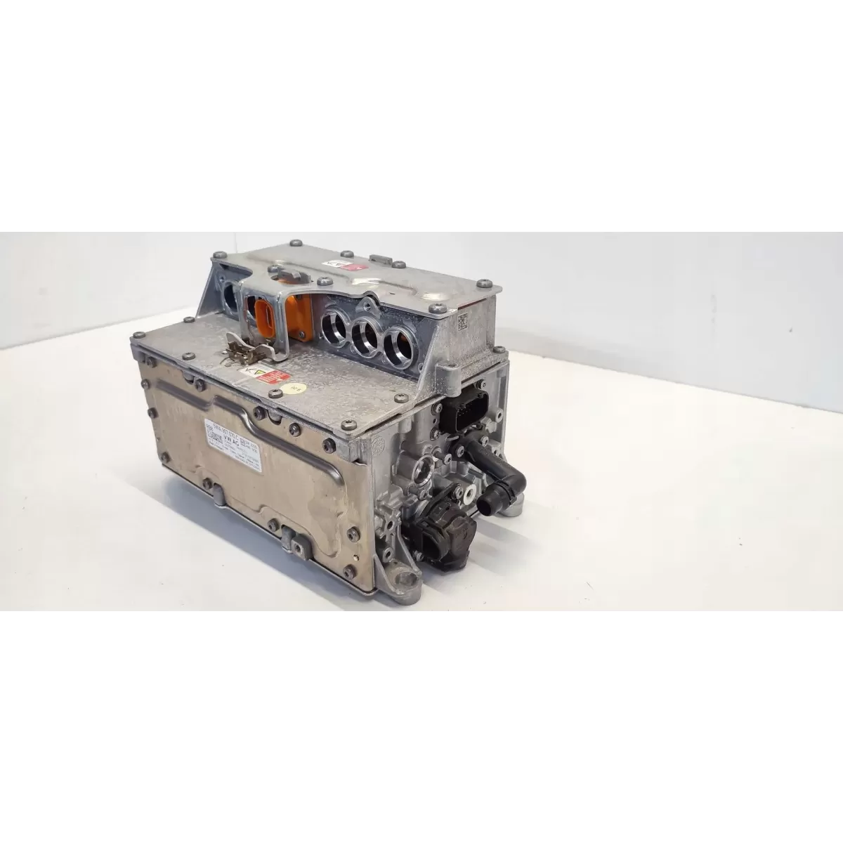 CUPRA FORMENTOR PRZETWORNICA NAPIĘCIA 5WA907070C