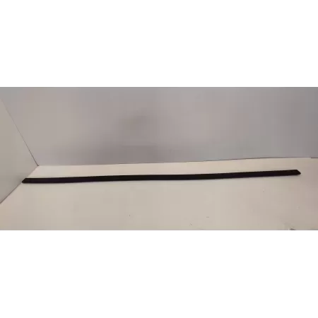 CUPRA FORMENTOR USZCZELKA PROGOWA LEWA 5FF839119