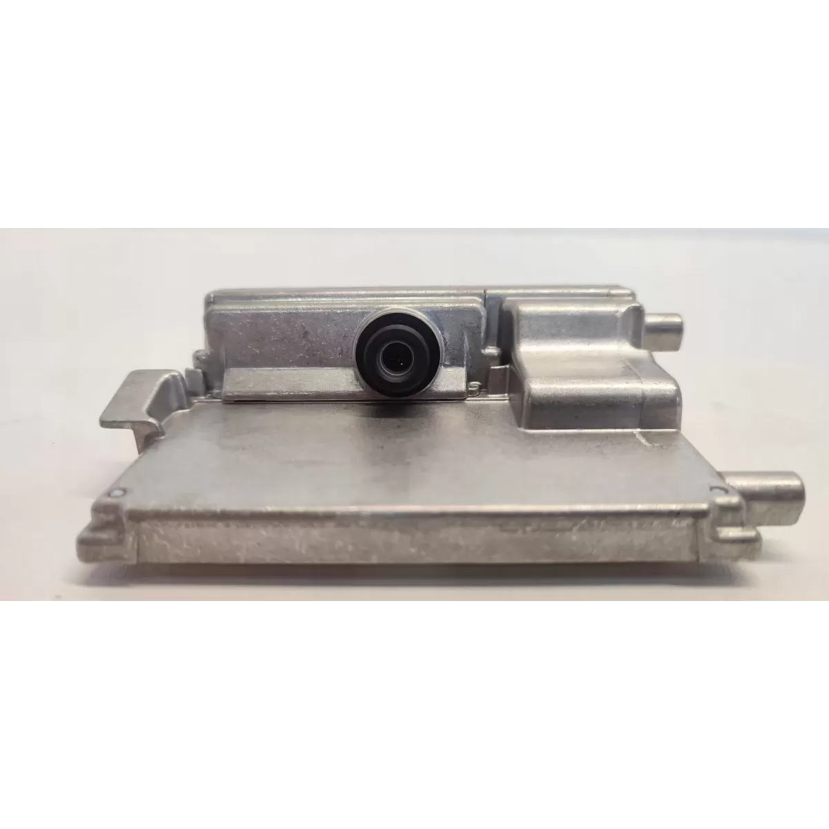 CUPRA FORMENTOR KAMERA ASYSTENT PASA RUCHU 5WA980653D
