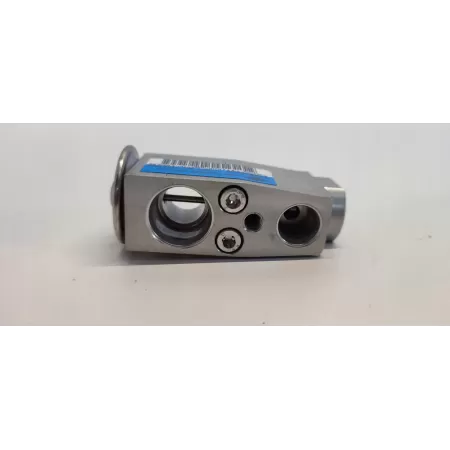 CUPRA FORMENTOR ZAWÓR ROZPRĘŻNY 5QE816103H
