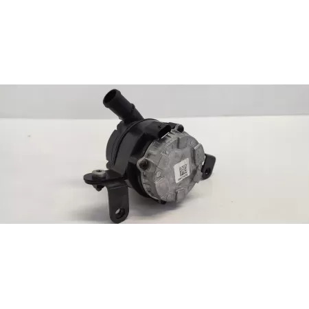 CUPRA FORMENTOR POMPKA WODY 04L965567 5WA121591A