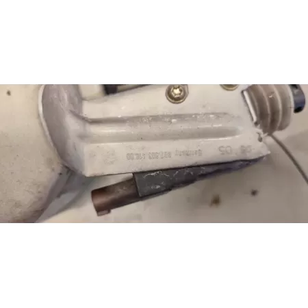 PORSCHE CAYMAN S BŁOTNIK PRAWY PRZÓD 37U 98750303200