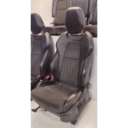 SKODA KAROQ FOTELE KANAPA ALCANTARA SKÓRA GRZANE