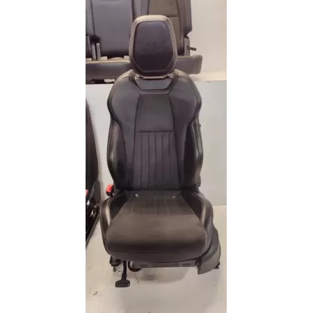 SKODA KAROQ FOTELE KANAPA ALCANTARA SKÓRA GRZANE