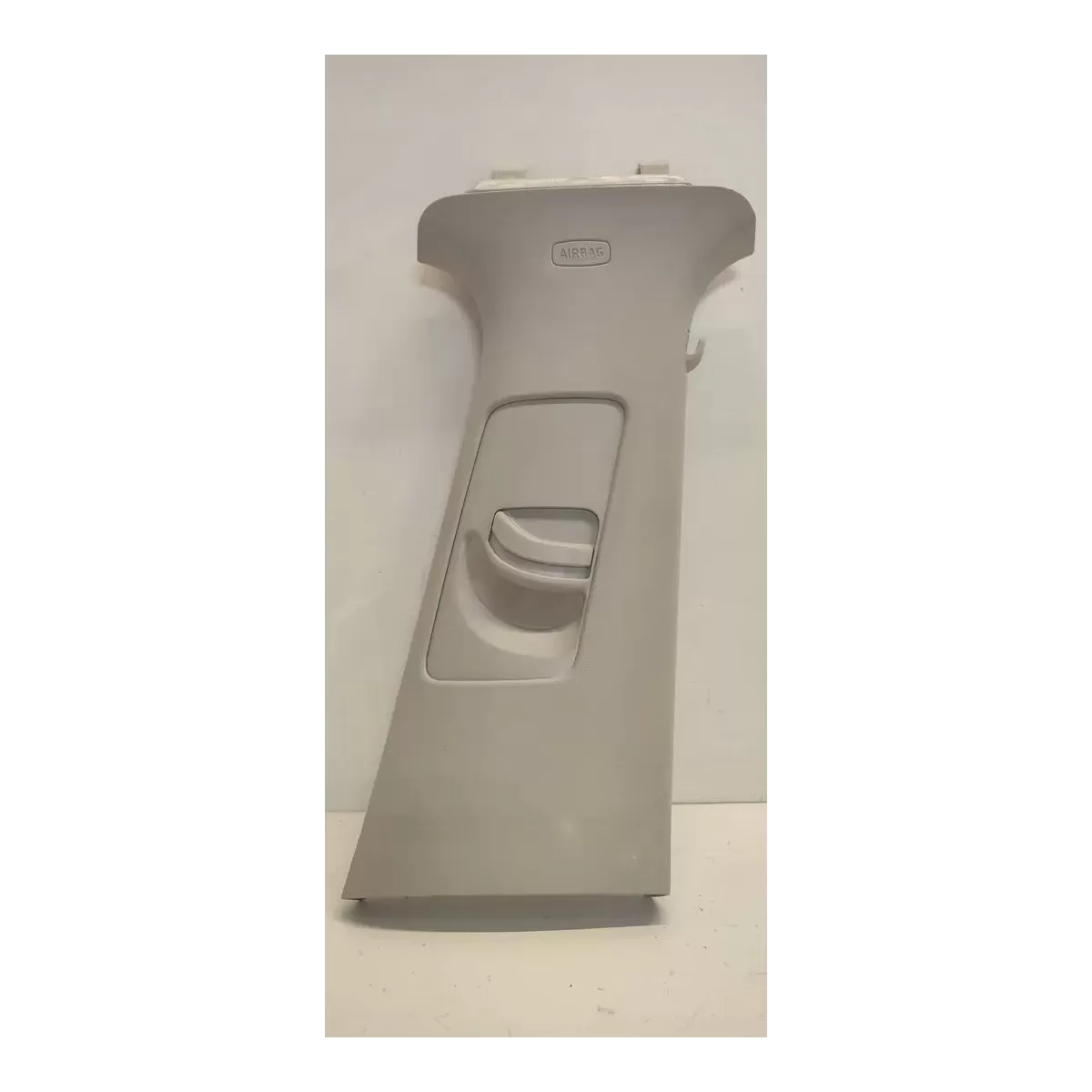 SKODA KAROQ OSŁONA SŁUPKA PRAWA 57A867244