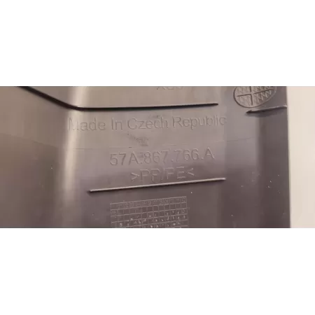SKODA KAROQ OSŁONA POSZYCIE SŁUPKA PRAWE 57A867766A