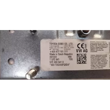 SKODA KAROQ PODUSZKA AIRBAG KOLANOWA 57C880841D