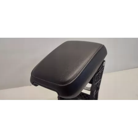 SKODA KODIAQ PODŁOKIETNIK SKÓRA 565864207