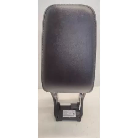 SKODA KODIAQ PODŁOKIETNIK SKÓRA 565864207