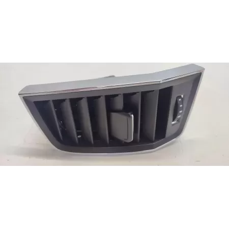 SKODA KAROQ KRATKA NAWIEWU DESKI PRAWA 57A819702A
