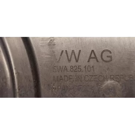 SKODA KAROQ OSŁONA PODWOZIA LEWY TYŁ 5WA825101 SKODA KAROQ OSŁONA PODWOZIA LEWY TYŁ 5WA825101