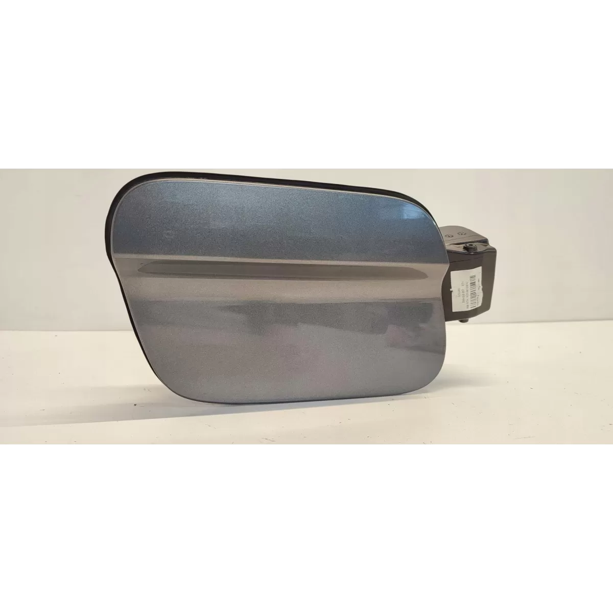 VW TIGUAN II KLAPKA WLEWU PALIWA LR7H 5NA80985 VW TIGUAN II KLAPKA WLEWU PALIWA LR7H 5NA80985