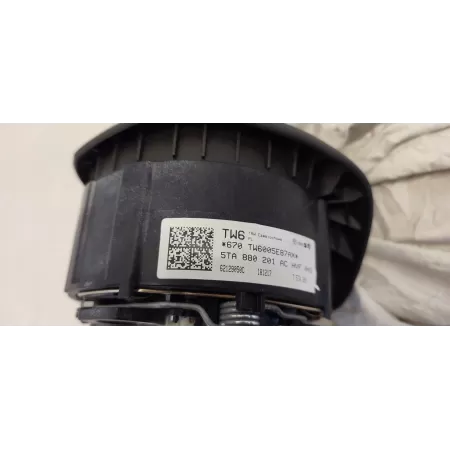VW TIGUAN II PODUSZKA AIRBAG KIEROWCY 5TA880201AC VW TIGUAN II PODUSZKA AIRBAG KIEROWCY 5TA880201AC