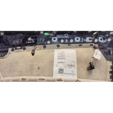 VW TIGUAN II BOCZEK DRZWI LEWY PRZÓD RHD ANGLIK 5NC867011 KTL