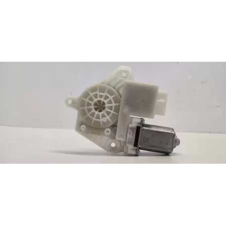 VW TIGUAN II ALLSPACE SILNICZEK SZYBY LEWY TYŁ 5Q6959811B