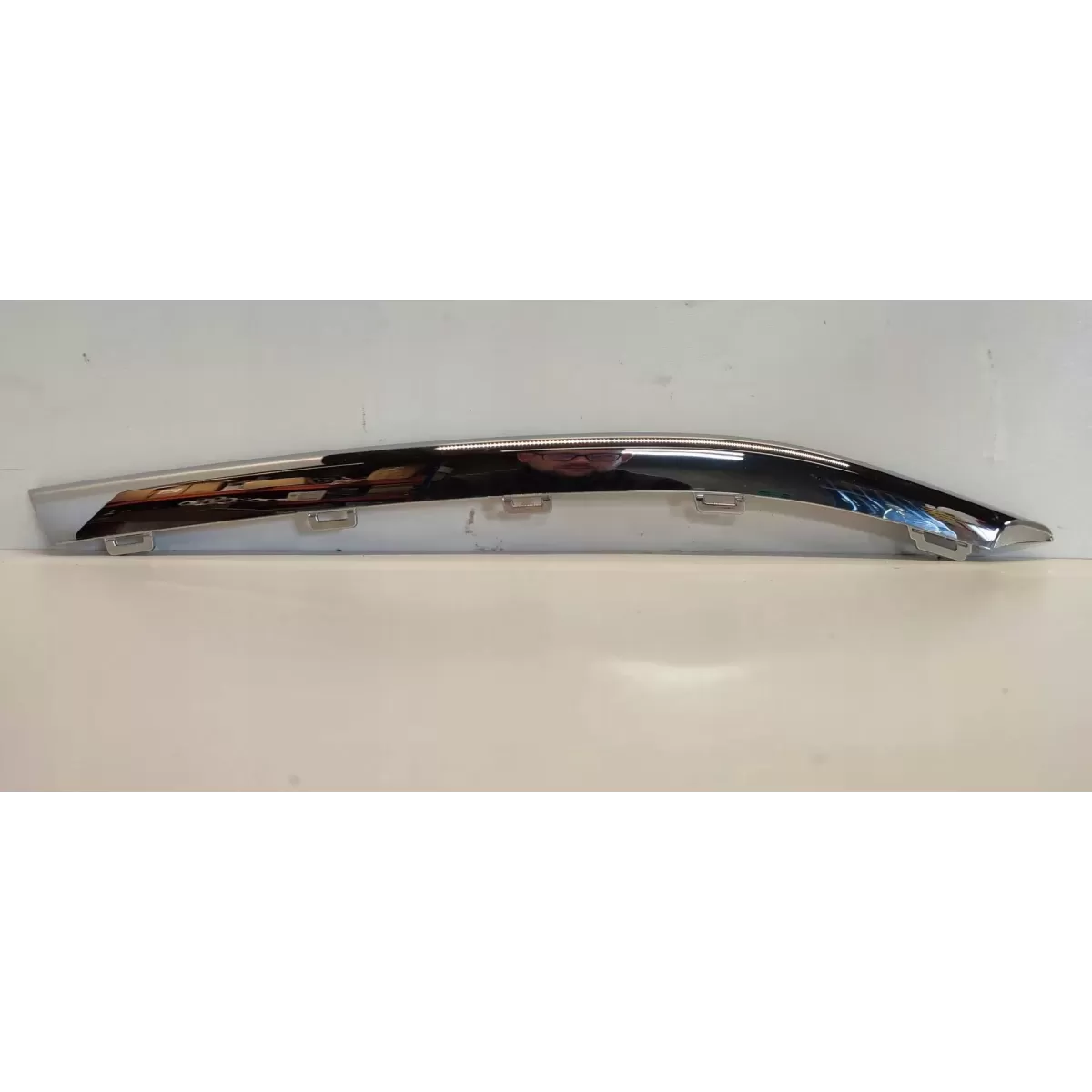 VW TIGUAN II ALLSPACE LISTWA ARAPY GRILLA PRZÓD 5NN853758