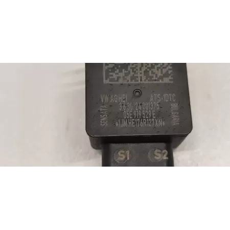 VW TIGUAN ALLSPACE CZUJNIK TEMPERATURY SPALIN 05E919529E