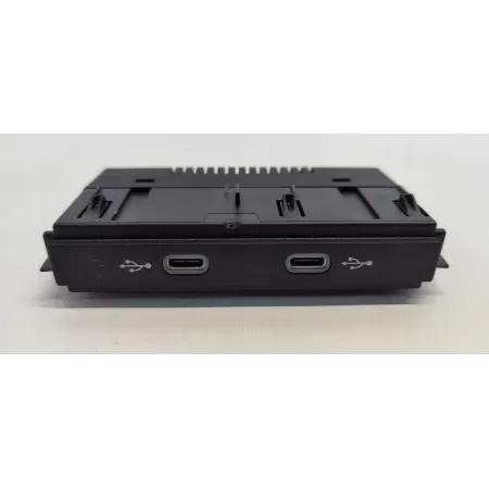 VW TIGUAN ALLSPACE PORT GNIAZDO USB 5NA035700