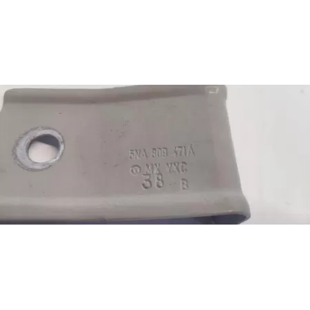 VW TIGUAN ALLSPACE MOCOWANIE BŁOTNIKA LEWE PRAWE 5NA809471A