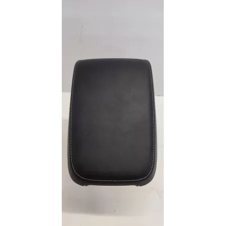 SKODA KODIAQ PODŁOKIETNIK SKÓRA 565864207