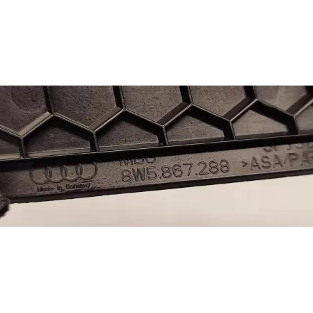 AUDI A4 B9 OSŁONA SŁUPKA PRAWY TYŁ 8W5867288B