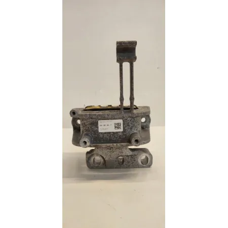 VW TIGUAN II ŁAPA PODUSZKA SILNIKA 3Q0199262F