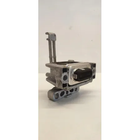 VW TIGUAN II ŁAPA PODUSZKA SILNIKA 3Q0199262F